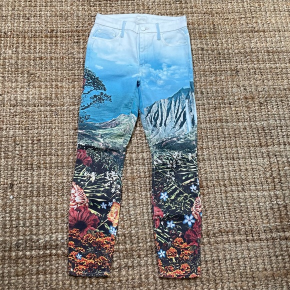 MOTHER Multicolor Scenic Print Jeans - Picture 4 of 8